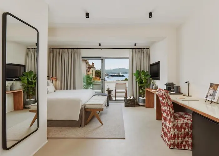 Casa Manor Boutique Hotel
